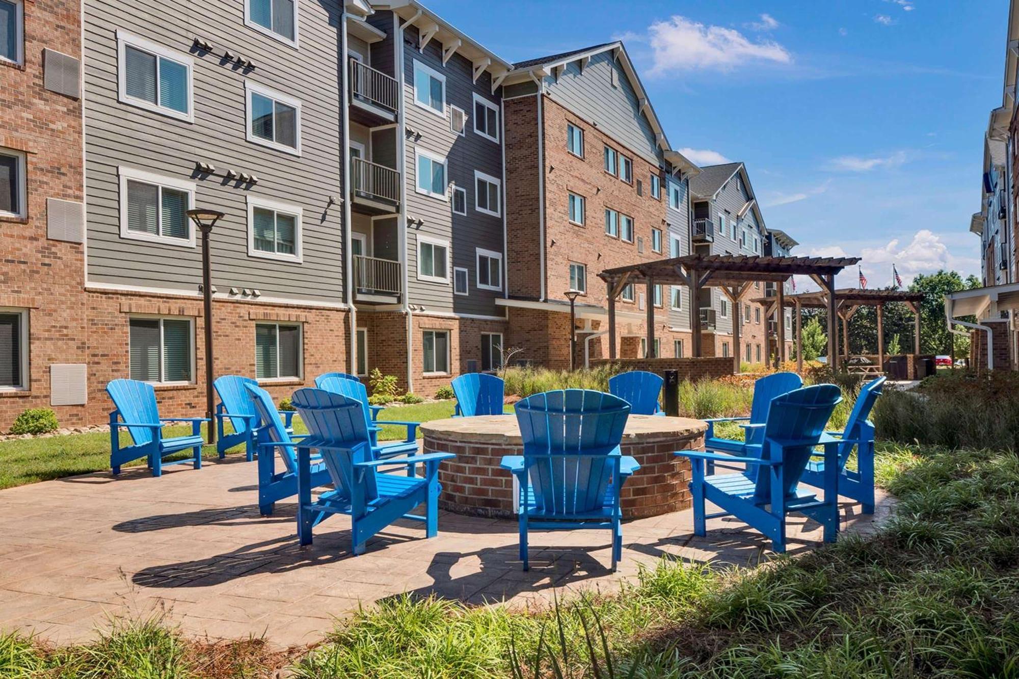 Waterwalk Extended Stay By Wyndham Charlotte - Arrowood Luaran gambar